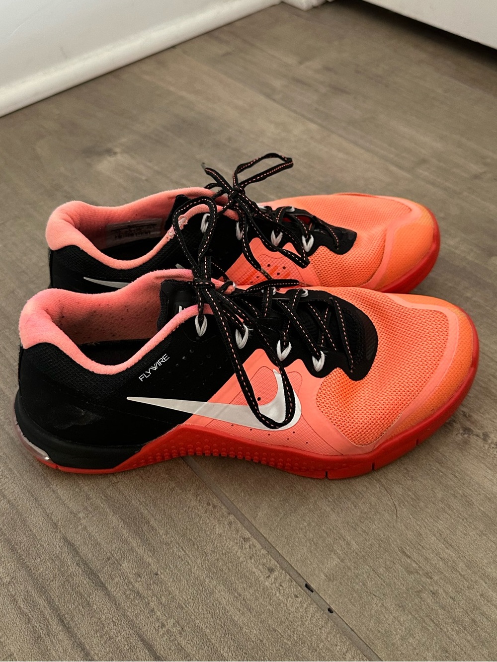 Nike Metcon 2 Flywire 7.5 Cross Training Shoes Sneakers Bootcamp HIIT Active